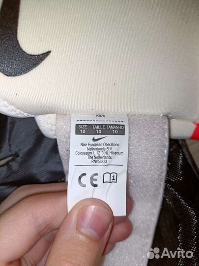 Вратарские перчатки nike