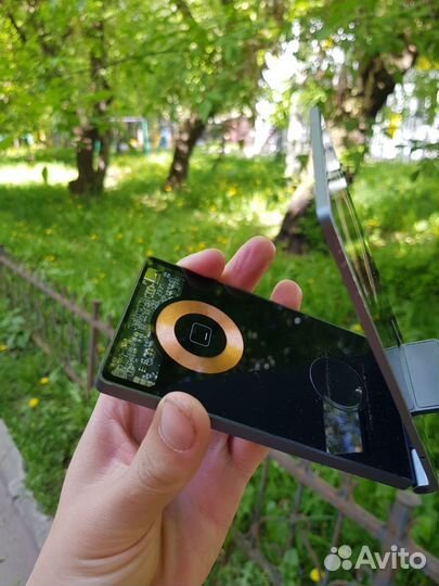 Беспроводная зарядка 3 в 1