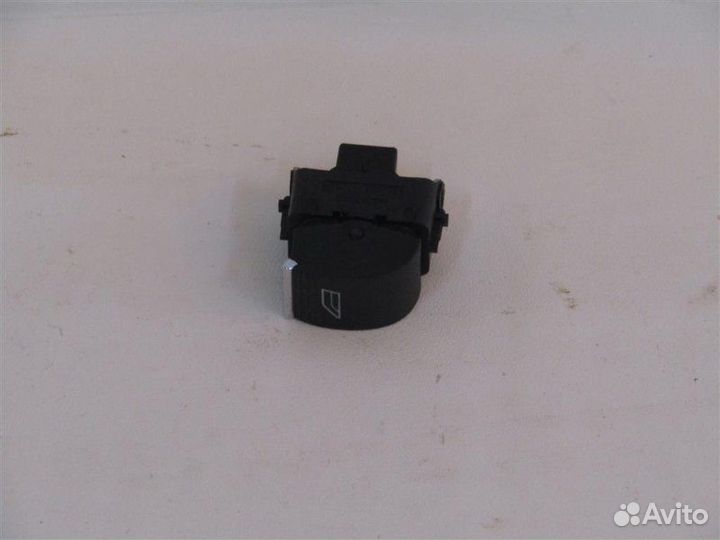 Кнопка стеклоподъемника задняя правая Ford Focus