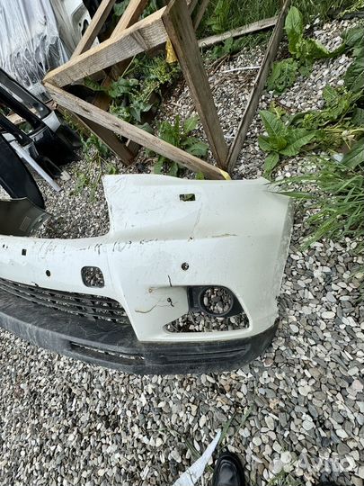 Toyota highlander бампер