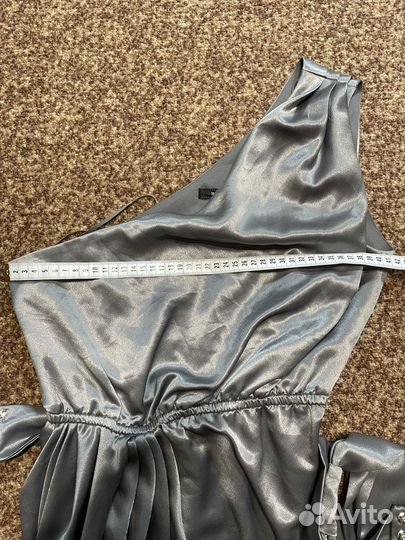 Вечернее серое платье Mango