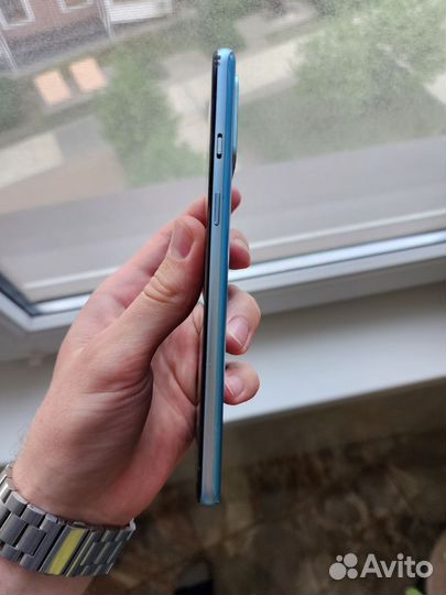 OnePlus 9R, 8/256 ГБ