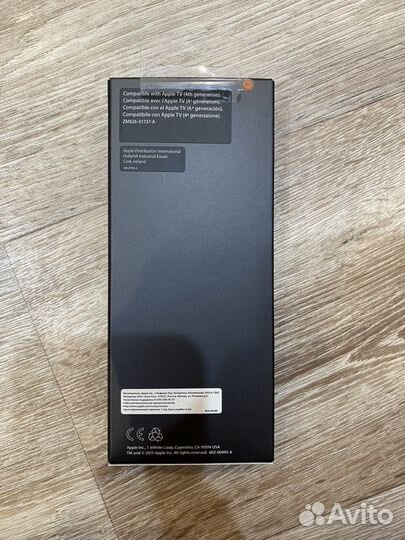 Оригинал. Новый пульт для Apple TV