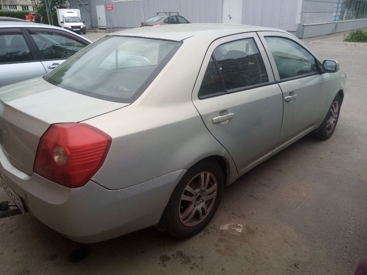 Geely MK: фото владельца