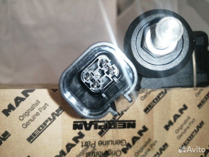 Цилиндр управления клапана AGR Man D2840/2876