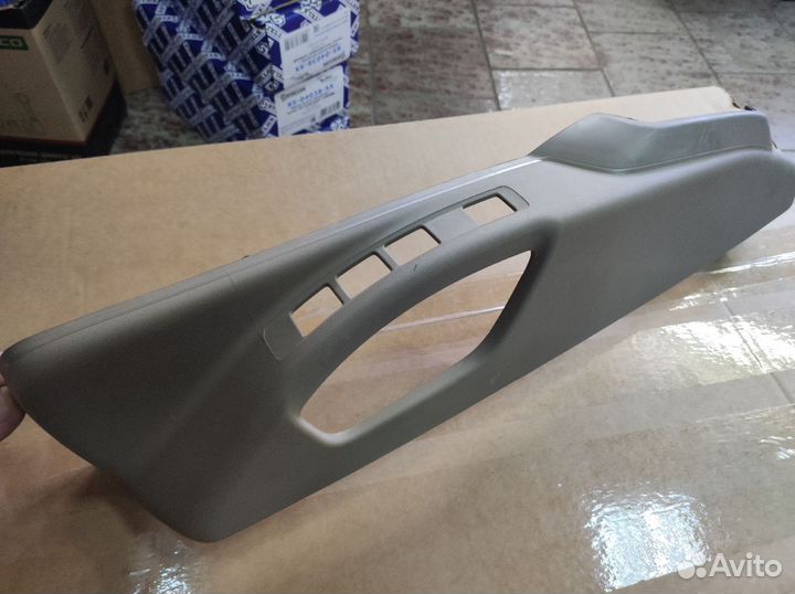 Накладка водительского сиденья Volvo xc60 новая