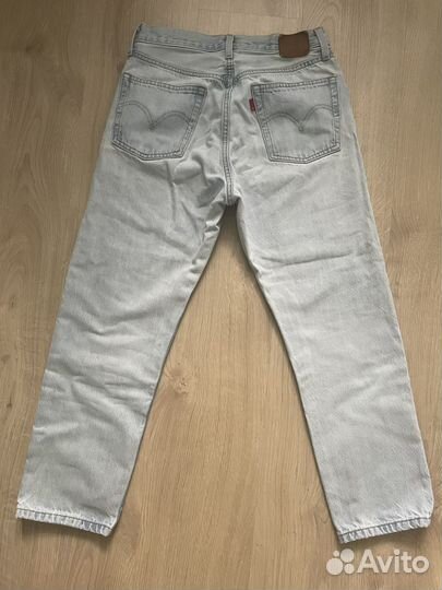 Джинсы женские Levis Premium 501