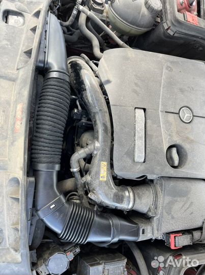 Патрубок воздухозаборника воздушного фильтра М274