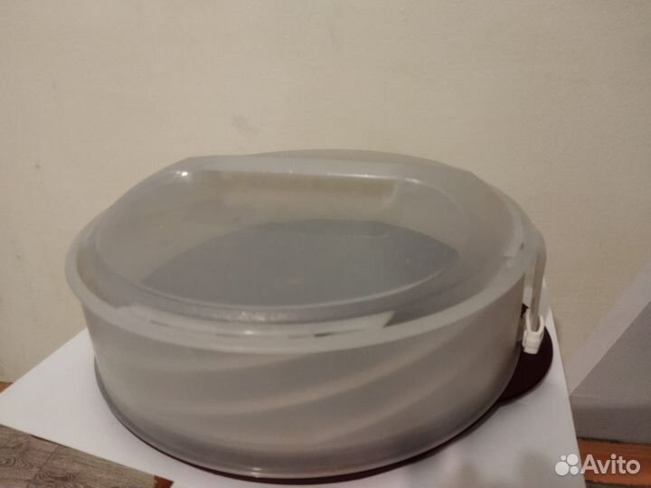 Контейнер для торта Tupperware