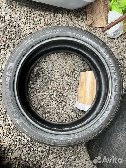 Michelin Latitude Alpin 265/40 R21 и 295/35 R21 107V