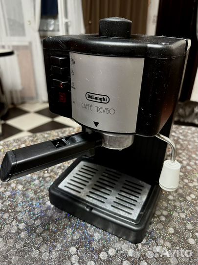 Кофеварка delonghi