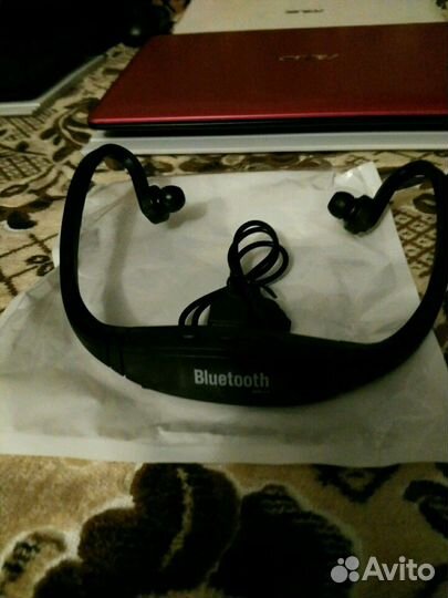 Наушники Bluetooth