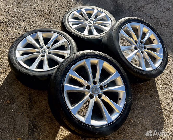 Летние шины на дисках r18 5x114,3 Nissan Teana