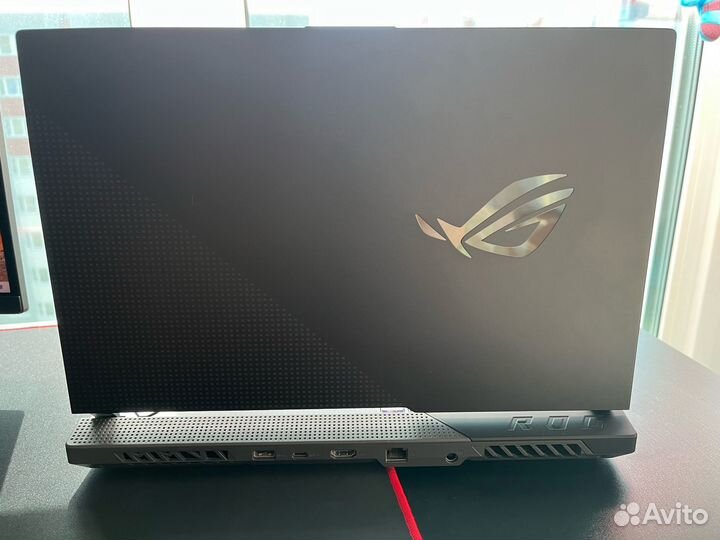 Asus ROG strix G15 (G513QM-HN087)