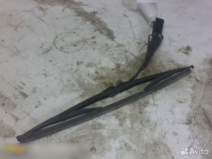 Поводок стеклоочистителя заднего Hyundai Getz 2002