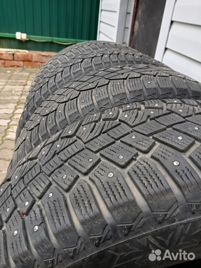 Continental IceContact 2 235/65 R17 T