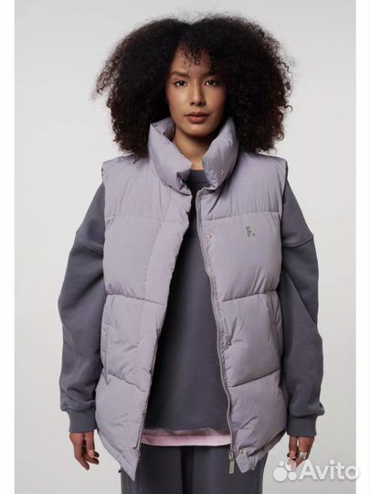 Жилетка женская теплая