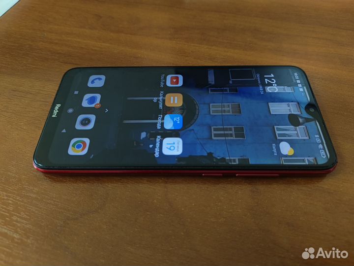 Xiaomi Redmi 8, 4/64 ГБ