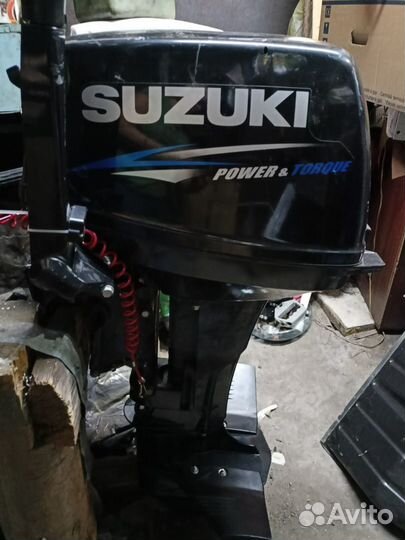 Продам Suzuki 9.9