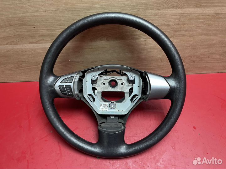 Рулевое колесо 4811076K10 Suzuki Grand Vitara (JT)
