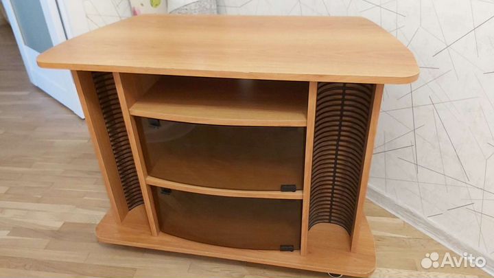 Тумба под тв