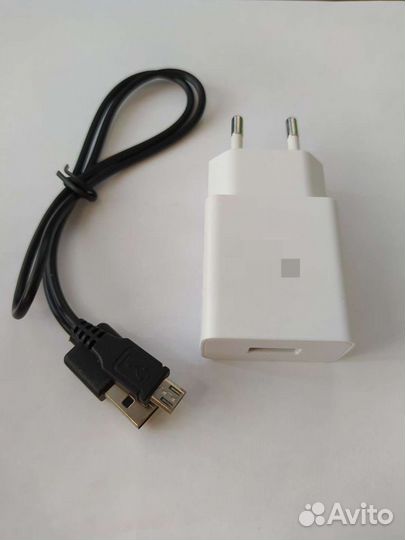 Зарядное устройство Xiaomi 2А 10Вт с кабелем