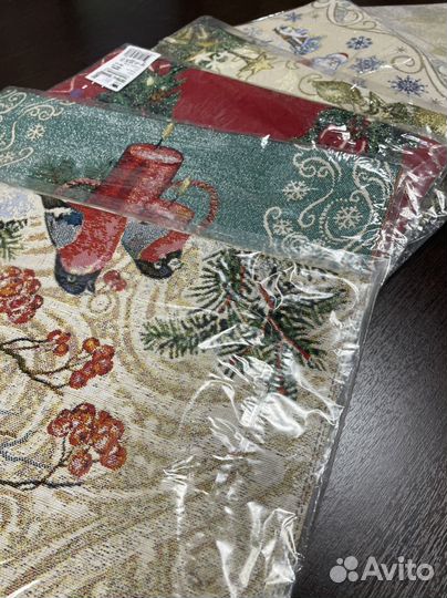 Дорожка, салфетка на стол Новый год