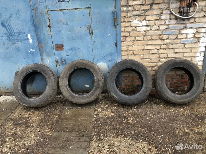 Nokian Tyres Hakkapeliitta R 235/65 R17 105Z