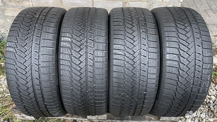 Continental WinterContact TS 850 P 235/45 R18