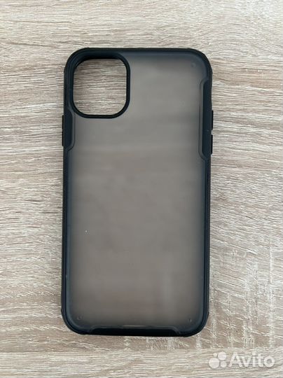 Чехол на iPhone 11