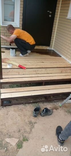 Крыльцо к дому из металла