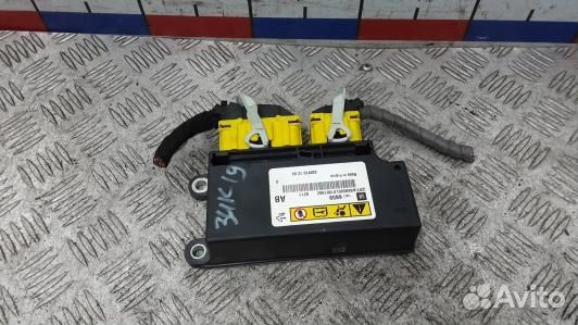 Блок управления airbag opel meriva B (3UK19OQ01)