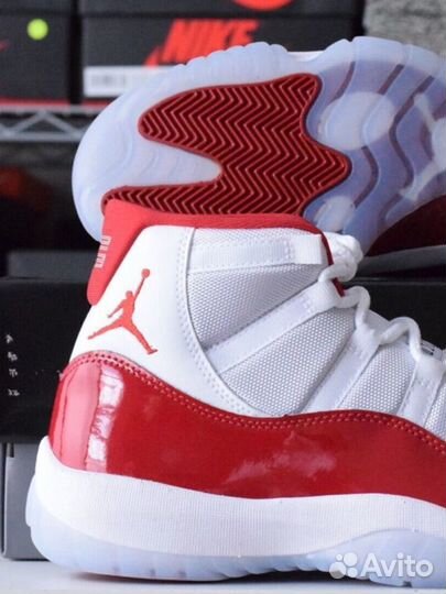 Air Jordan 11 Retro «Cherry (2022)»