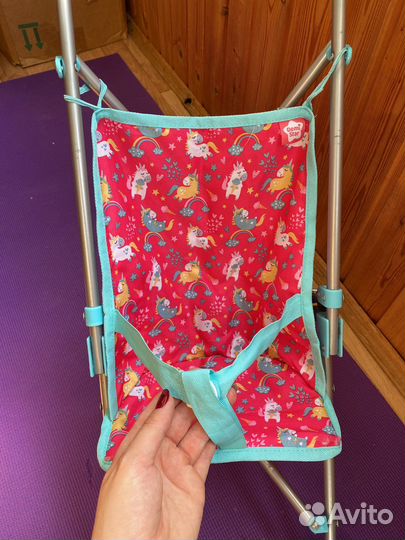 Коляска кукольная