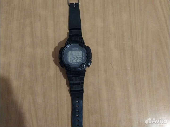 Часы honhx