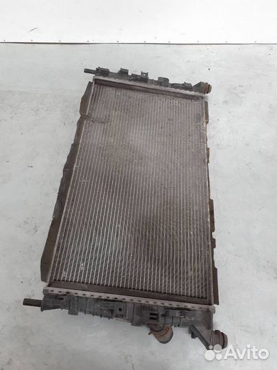 Радиатор основной Ford C-Max 2006 3M5H8005RK