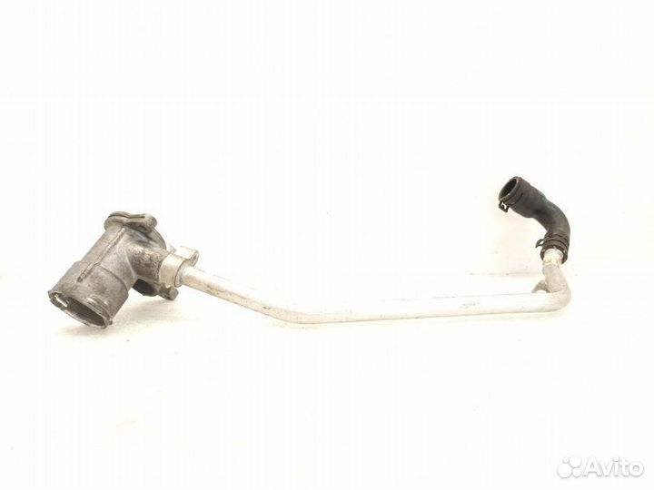 Фланец системы охлаждения Mercedes-Benz C-Class