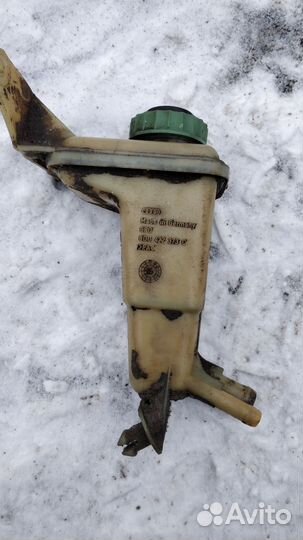 Бачок гура VW Passat B5 Пассат Б5