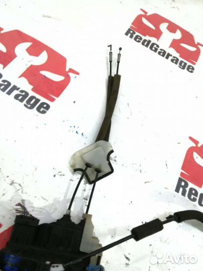 Замок двери передний левый Infiniti Fx45 S50