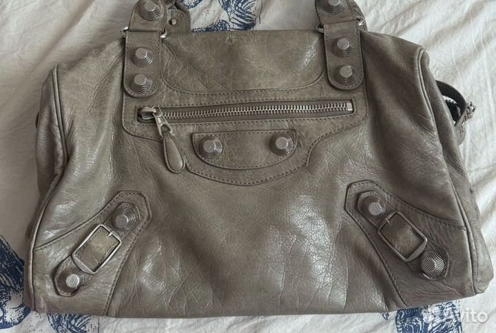 Сумка Balenciaga city