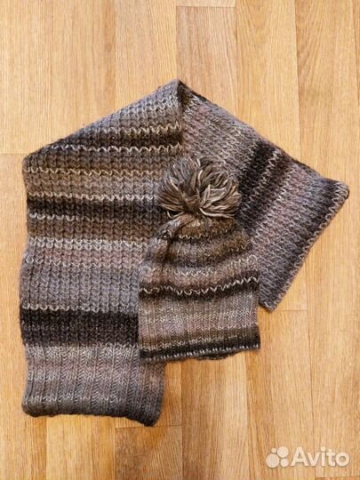 Комплект шапка и шарф женский