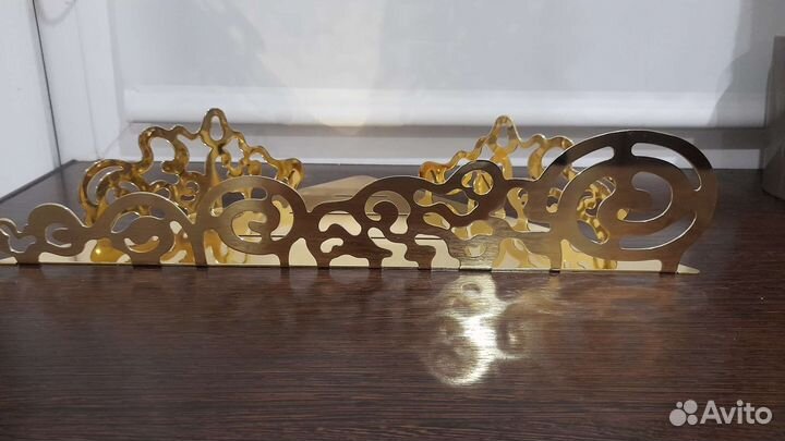 Полка угловая золото сталь