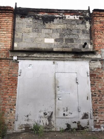 Гараж, > 30 м²