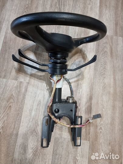 Рулевая колонка + спорт руль на ваз 2107(классику