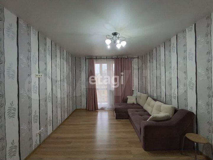 2-к. квартира, 90 м², 5/16 эт.