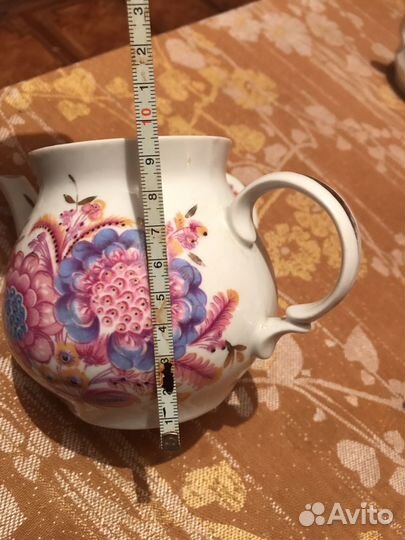 Чайники заварочные и молочник