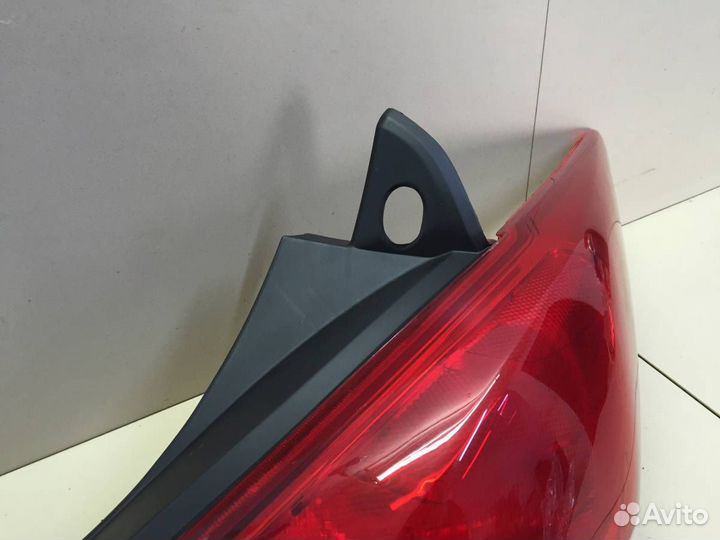 Фонарь задний правый Nissan Tiida C11 2007-2014