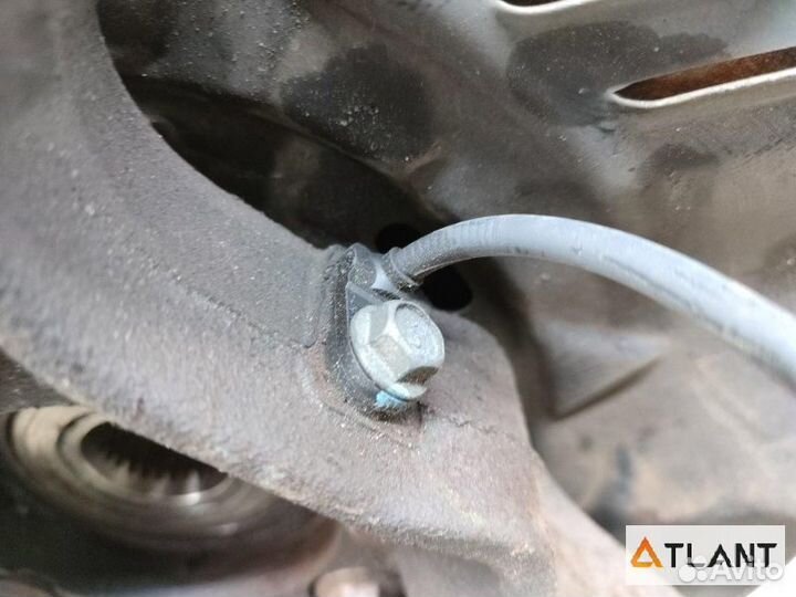 Ступица передняя правая subaru impreza