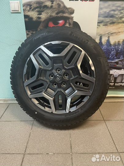Оригинальный комплект на Huyndai R19 santa FE