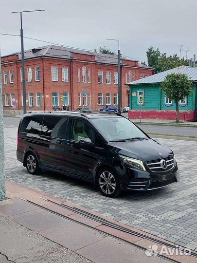 Аренда минивен Мерседес V class Виано с водителем